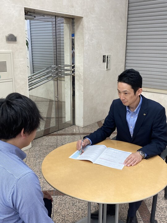 本店での相談風景